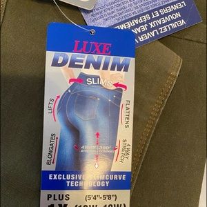 NWT, olive green, Luxe denim skinny cuff jeans